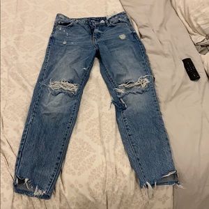 Boyfriend ripped jeans